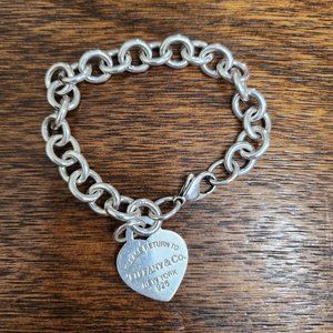 Tiffany & Co Return To Tiffany Heart Tag Charm Bracelet 925 Sterling Silver 7.5